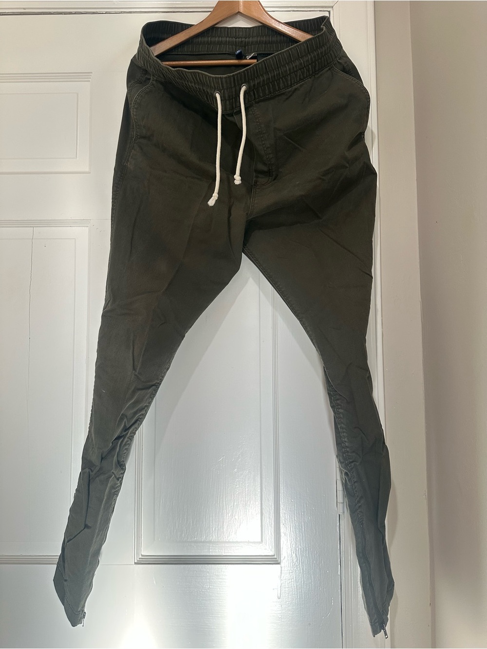 H&M Olive Drawstring Joggers for Men